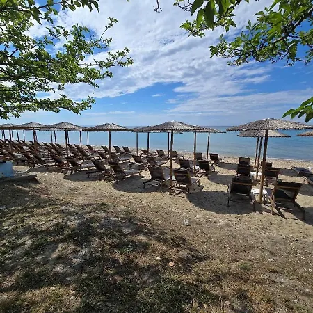 Sea Whisper Geoponika νέα καλλικράτεια Just 100m From Villa *